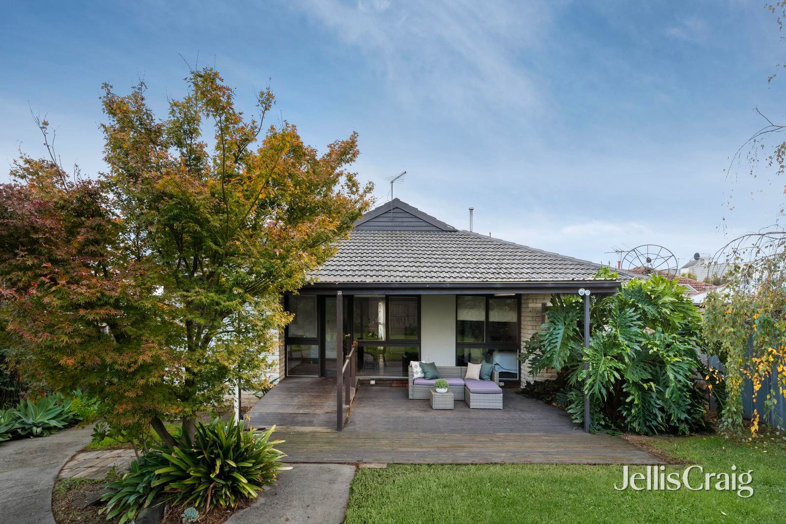 8 Luton Court, Rowville image 12