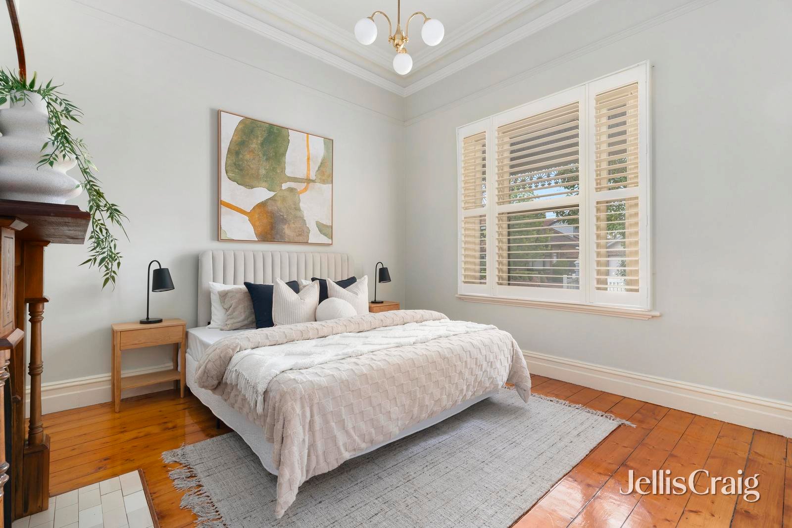 8 Mackay Street, Essendon image 8