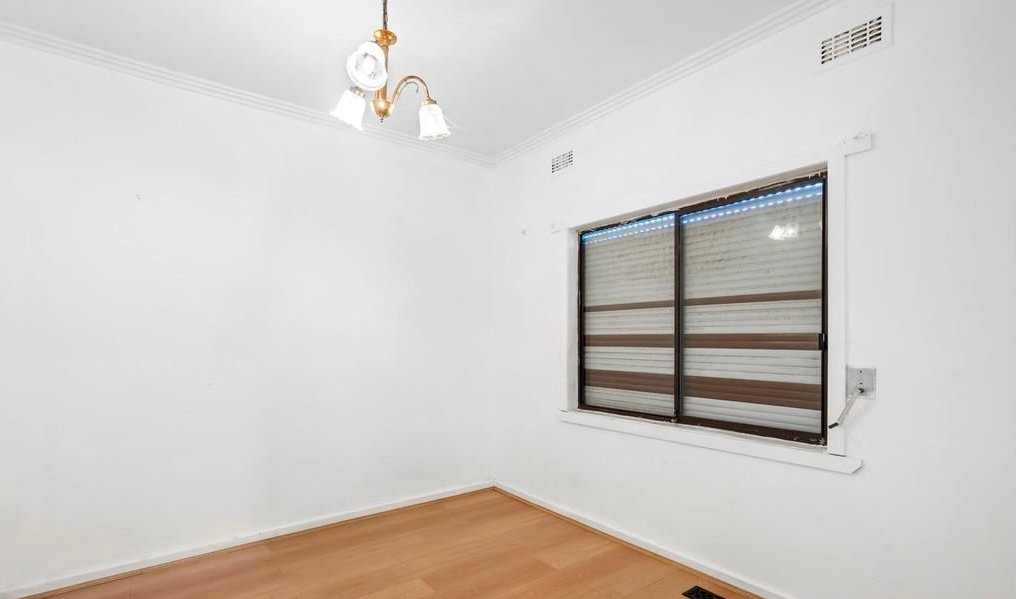 8 Maine Hey Crescent, Springvale image 8