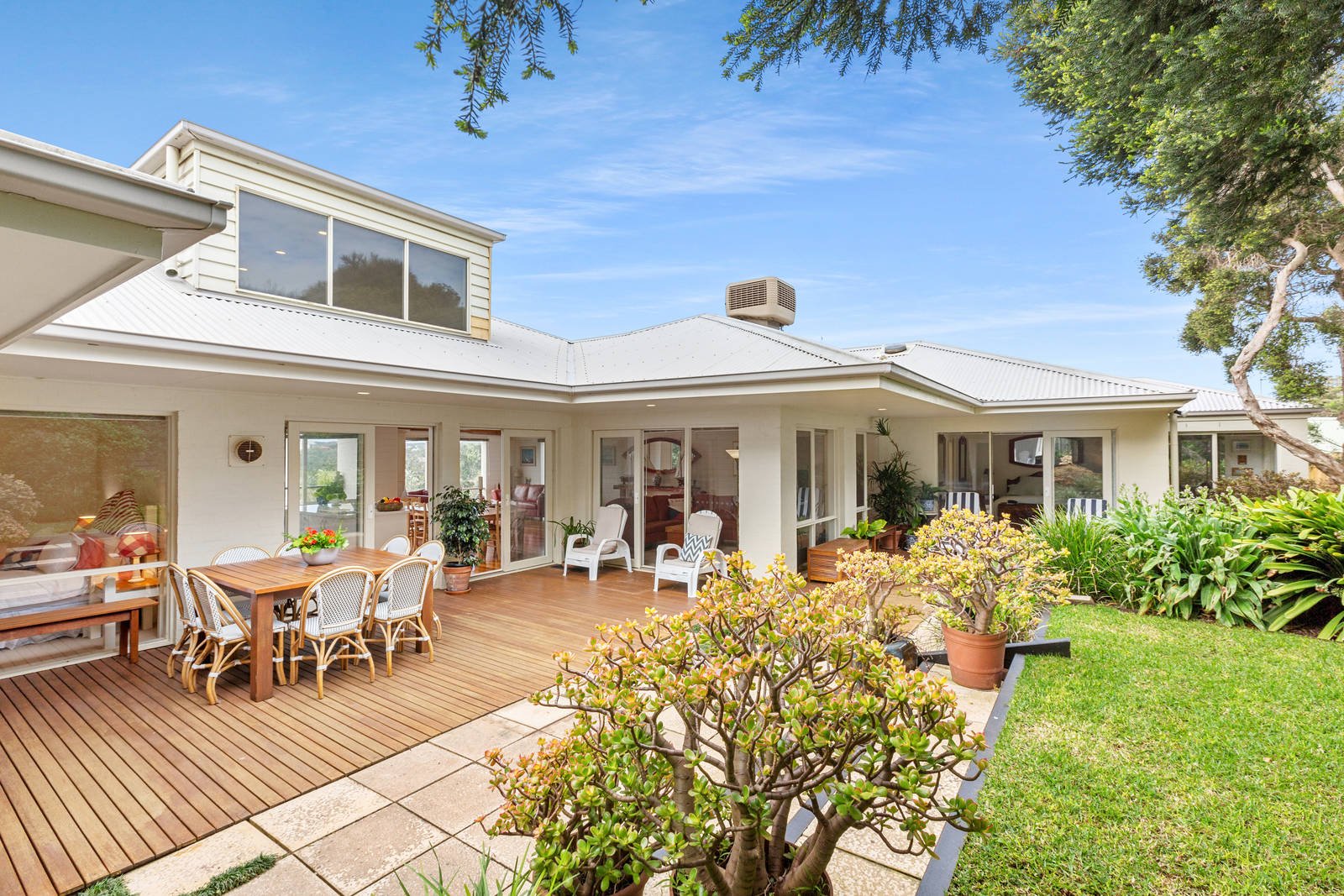 Property Gallery - Main Image
