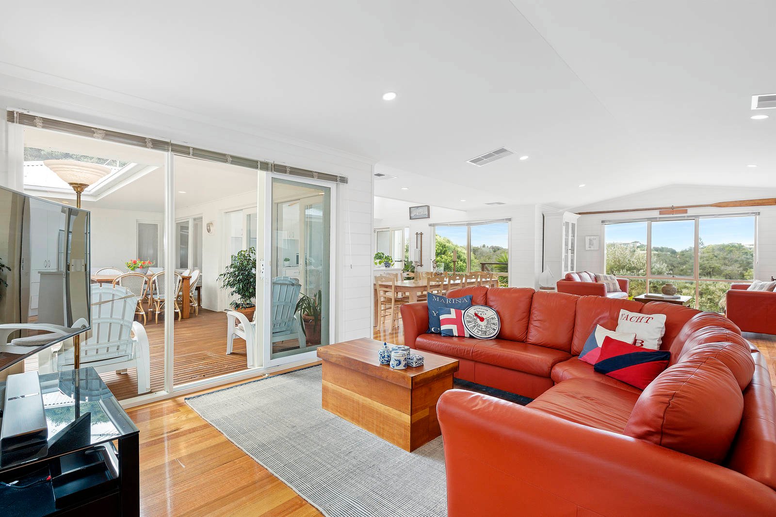 Property Gallery Thumbnail 6