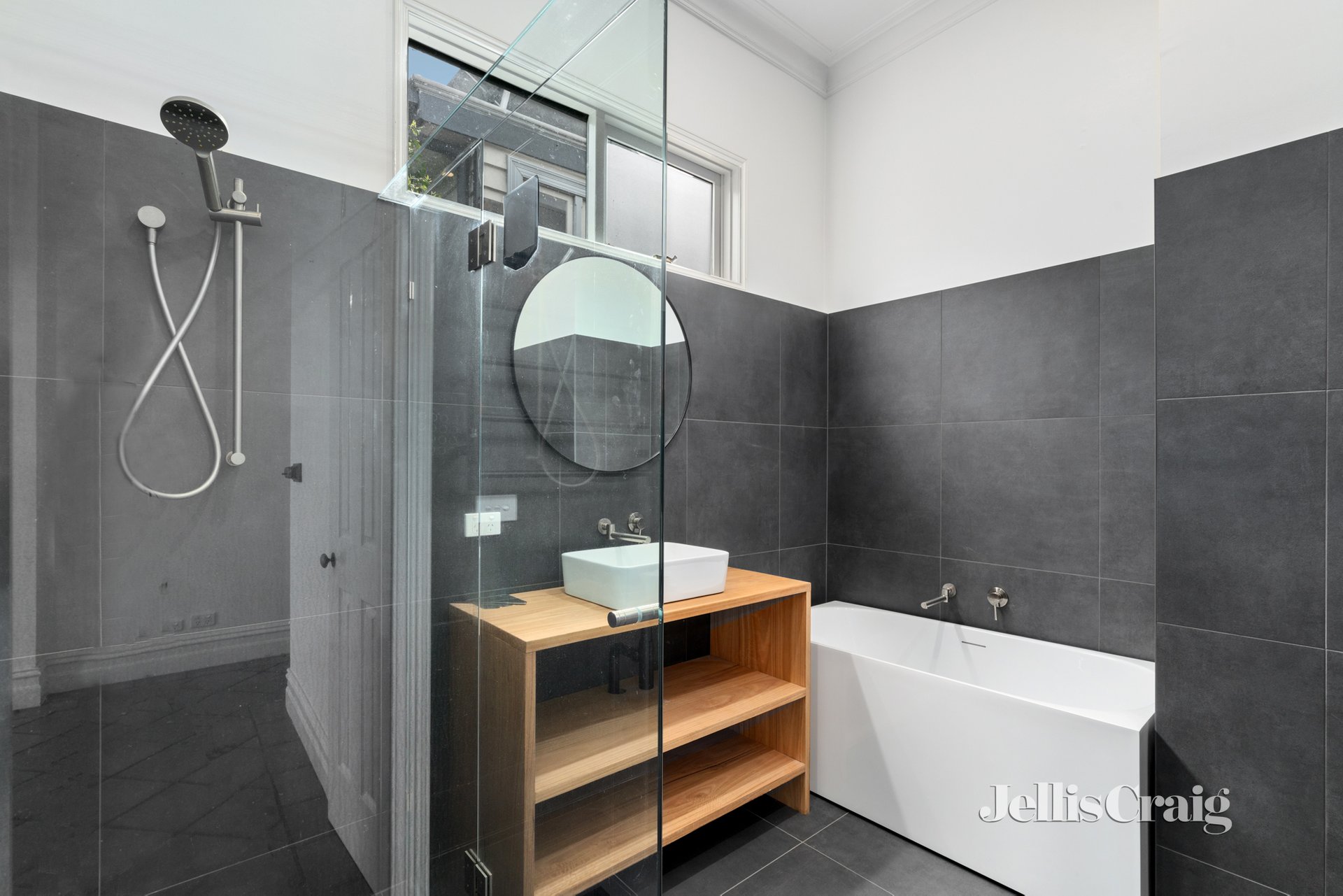 8 Malleson Street, Richmond image 4