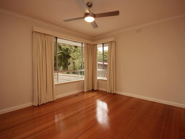 8 Maple Court, Ringwood East image 5