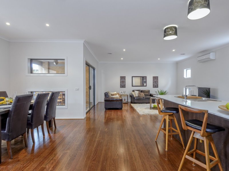 8 Margaret Street, Box Hill image 3