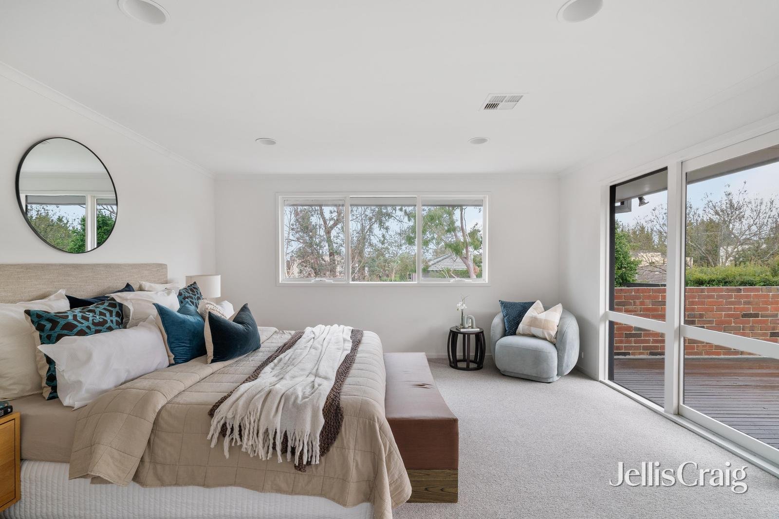 8 Martin Road, Glen Iris image 12