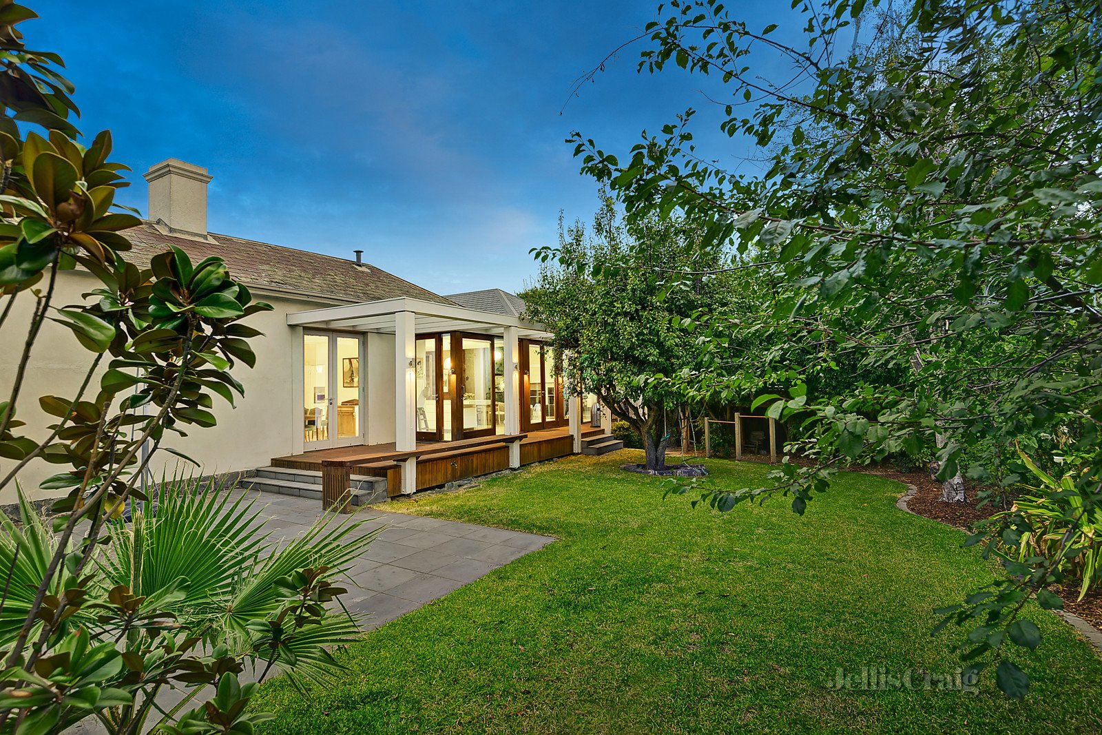 8 Mary Street, Hawthorn image 3