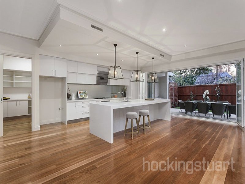 8 Maurice Street, Hawthorn East image 3