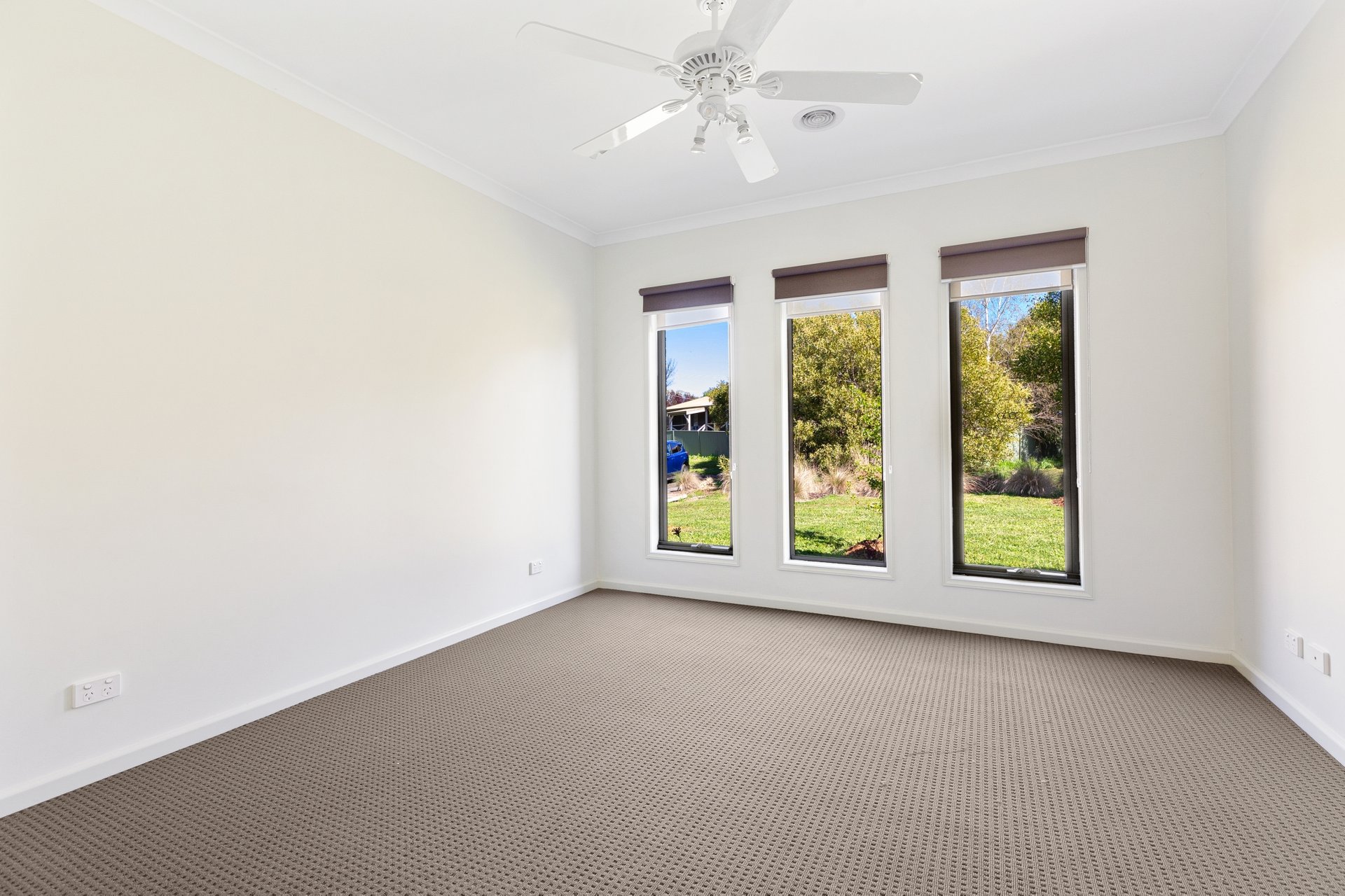 Property Gallery Thumbnail 5