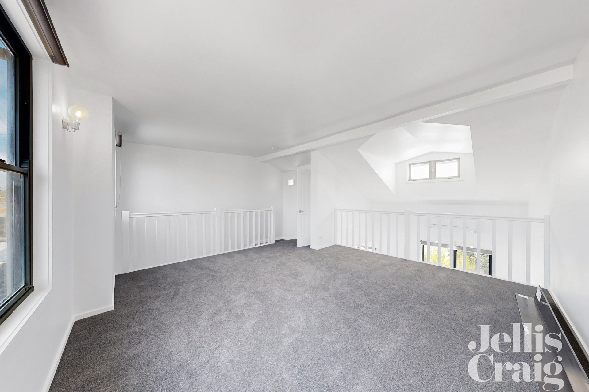 8 McNamara Mews, Kensington image 9