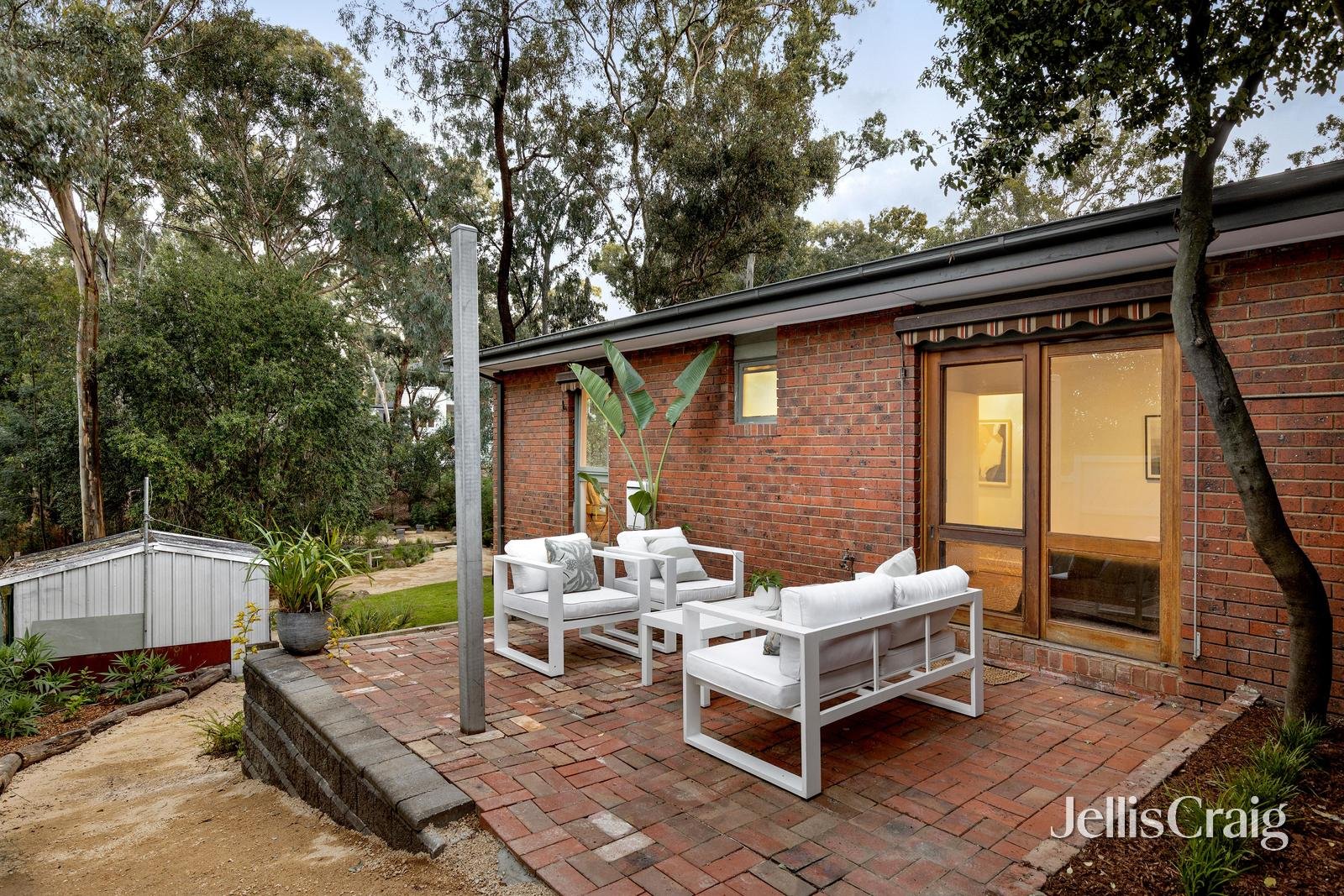 8 Meadow Crescent, Montmorency image 14