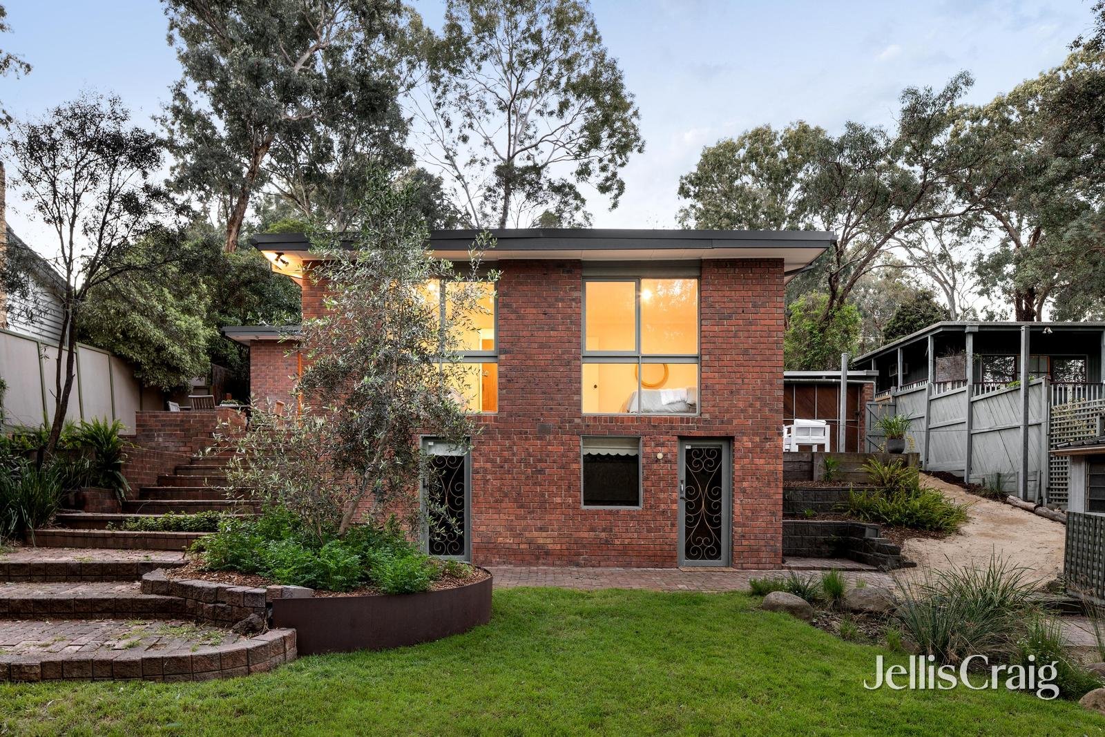 8 Meadow Crescent, Montmorency image 18