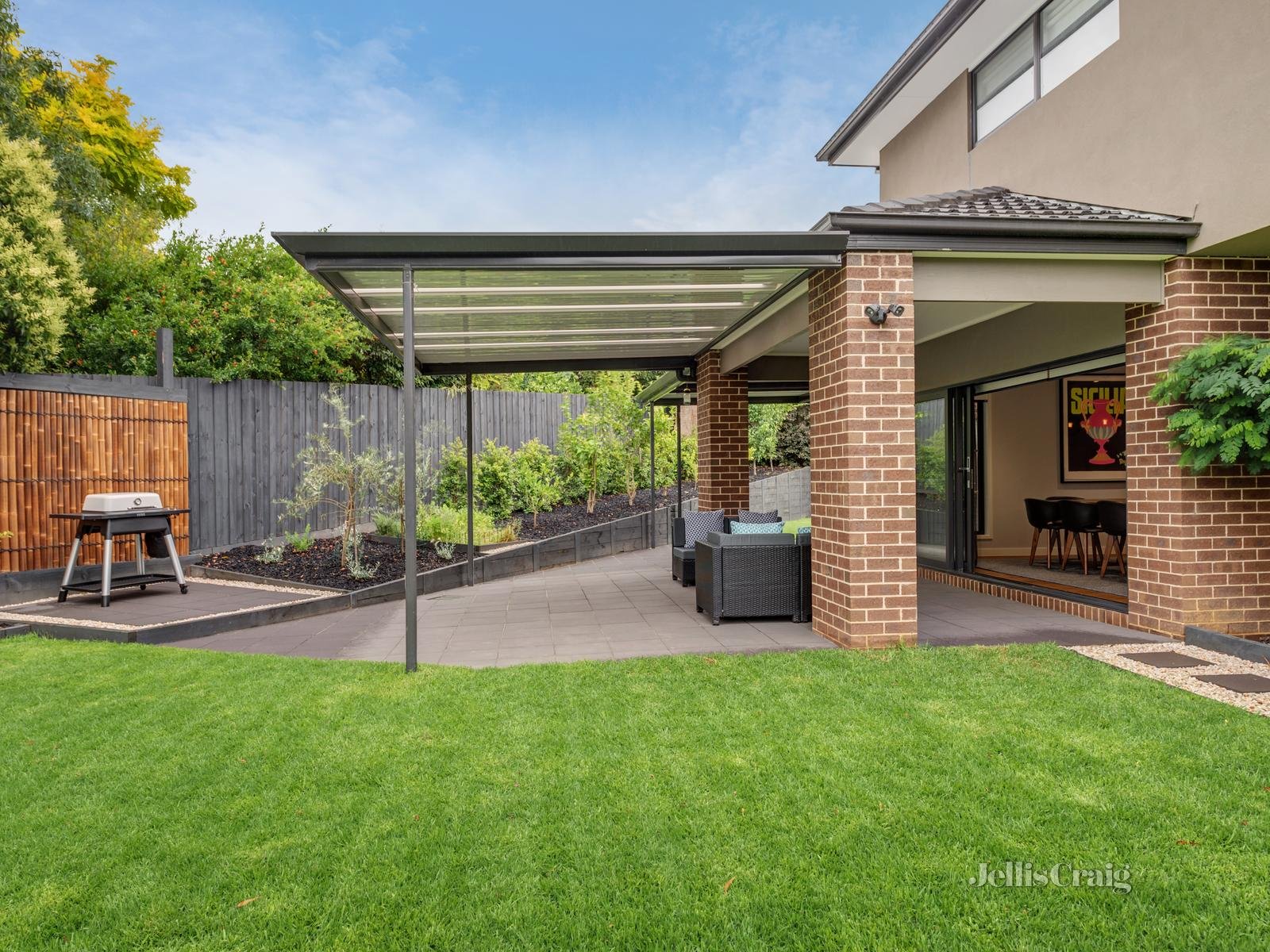 8 Meadow Place, Templestowe image 10