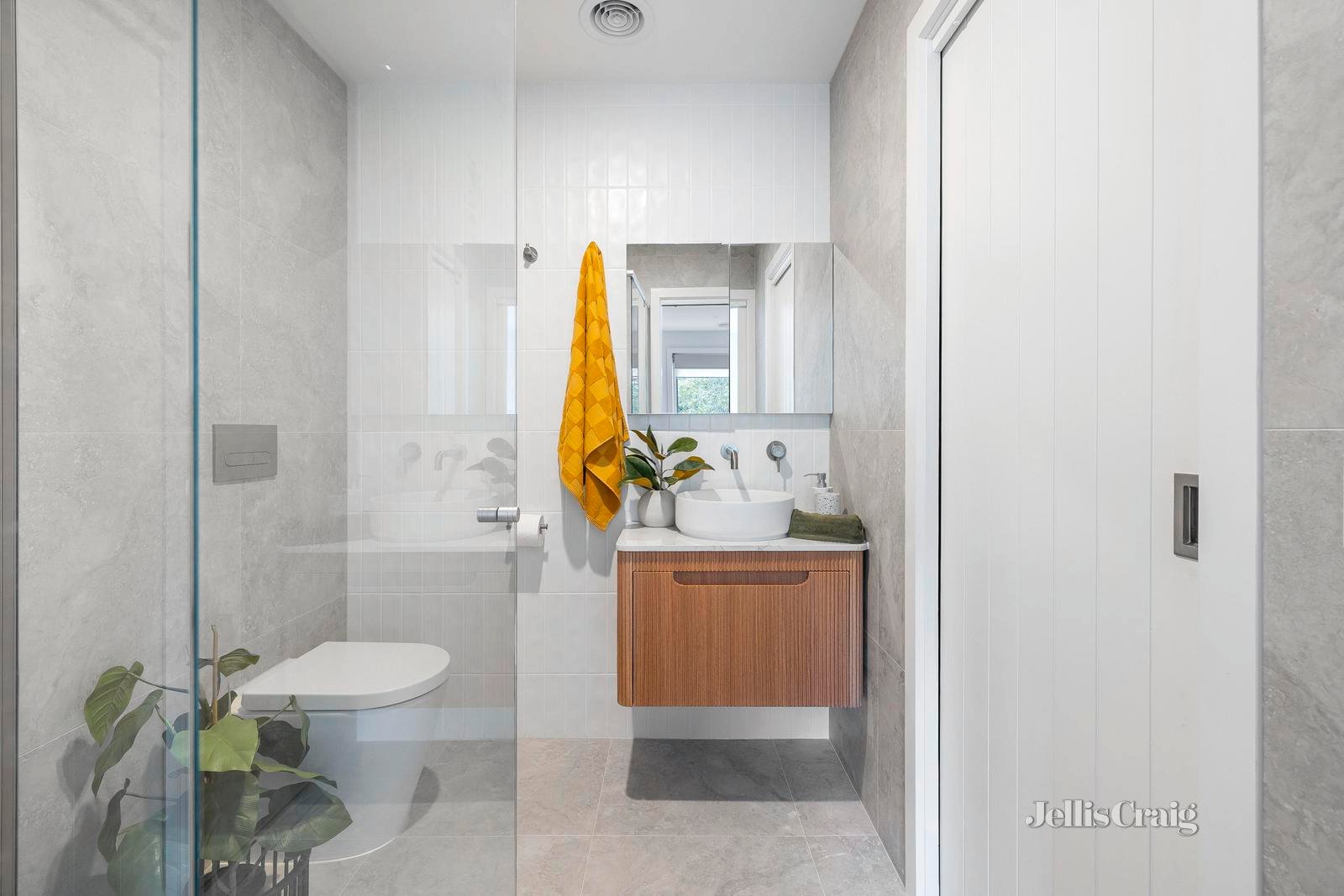 8 Melinga Crescent, Mornington image 8