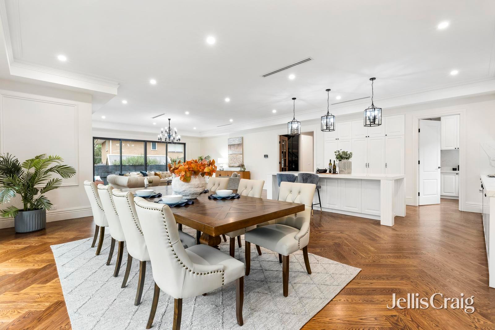 8 Melrose Court, Glen&nbsp;Waverley image 11