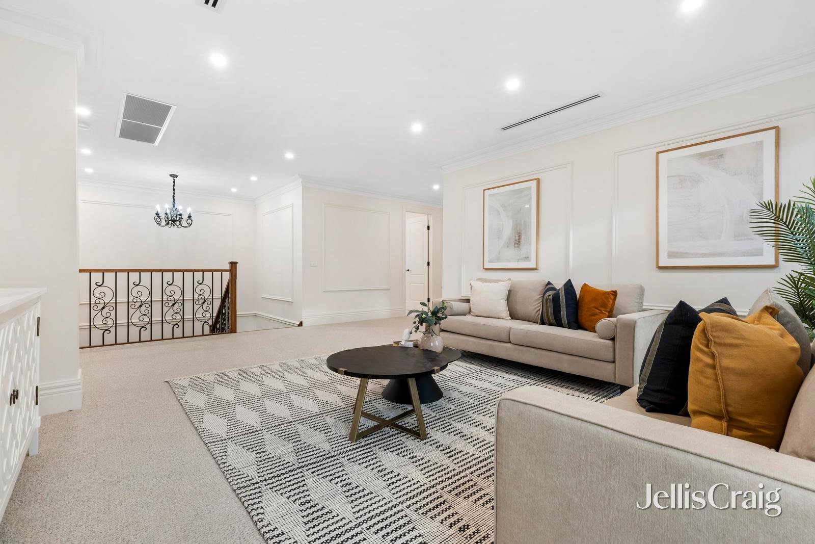 8 Melrose Court, Glen&nbsp;Waverley image 19