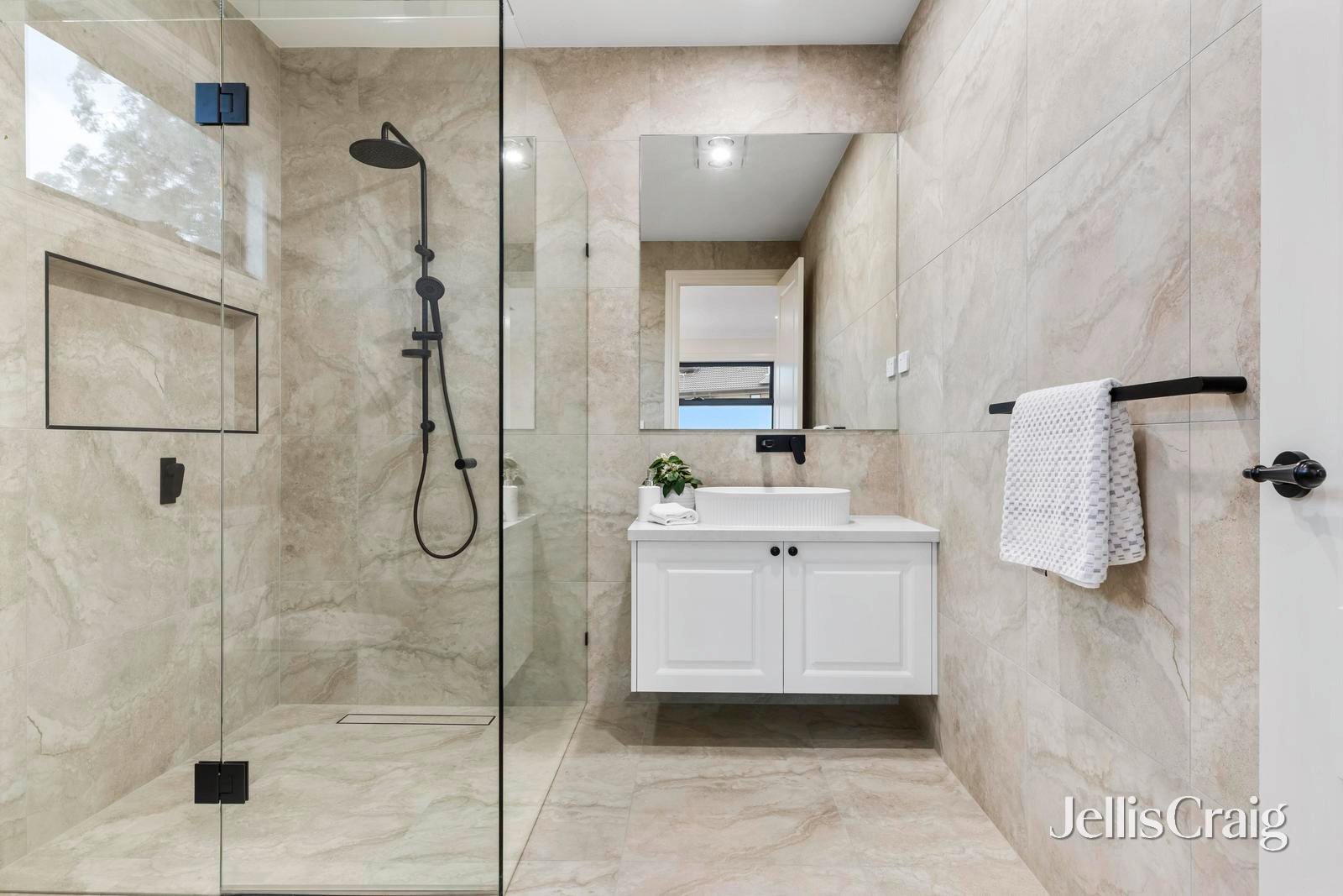 8 Melrose Court, Glen&nbsp;Waverley image 30