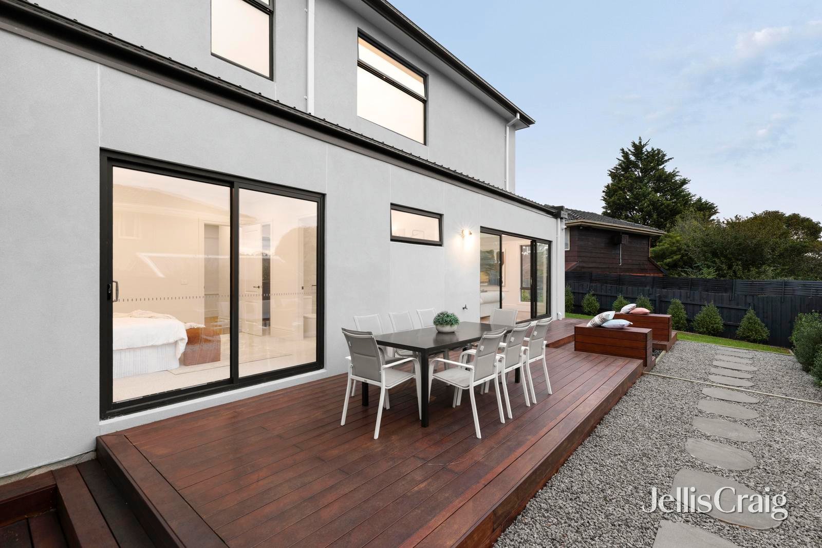 8 Melrose Court, Glen&nbsp;Waverley image 32