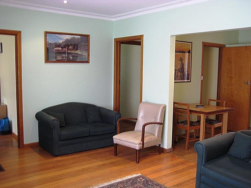 8 Merlin Crescent, Corio image 3