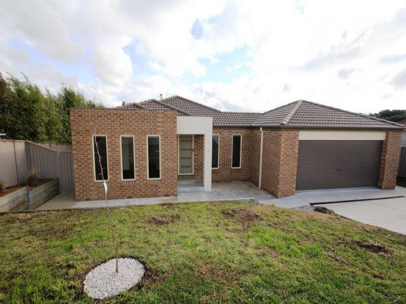 8 Middlin Street, Brown Hill image 21