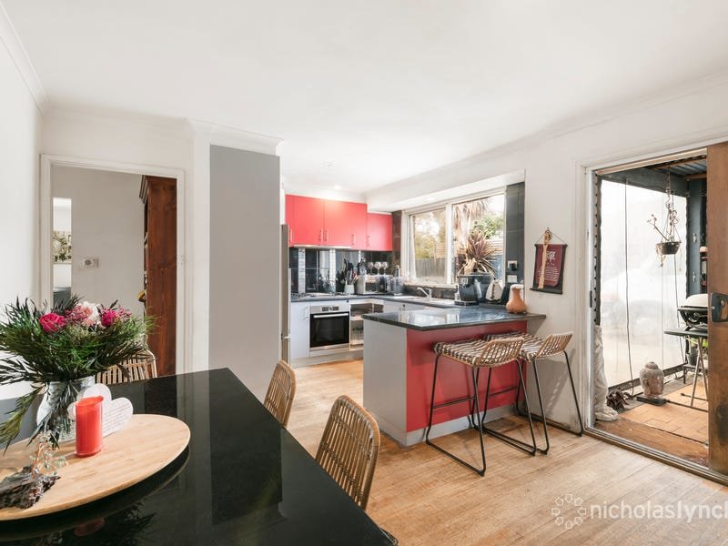 Property Gallery Thumbnail 4
