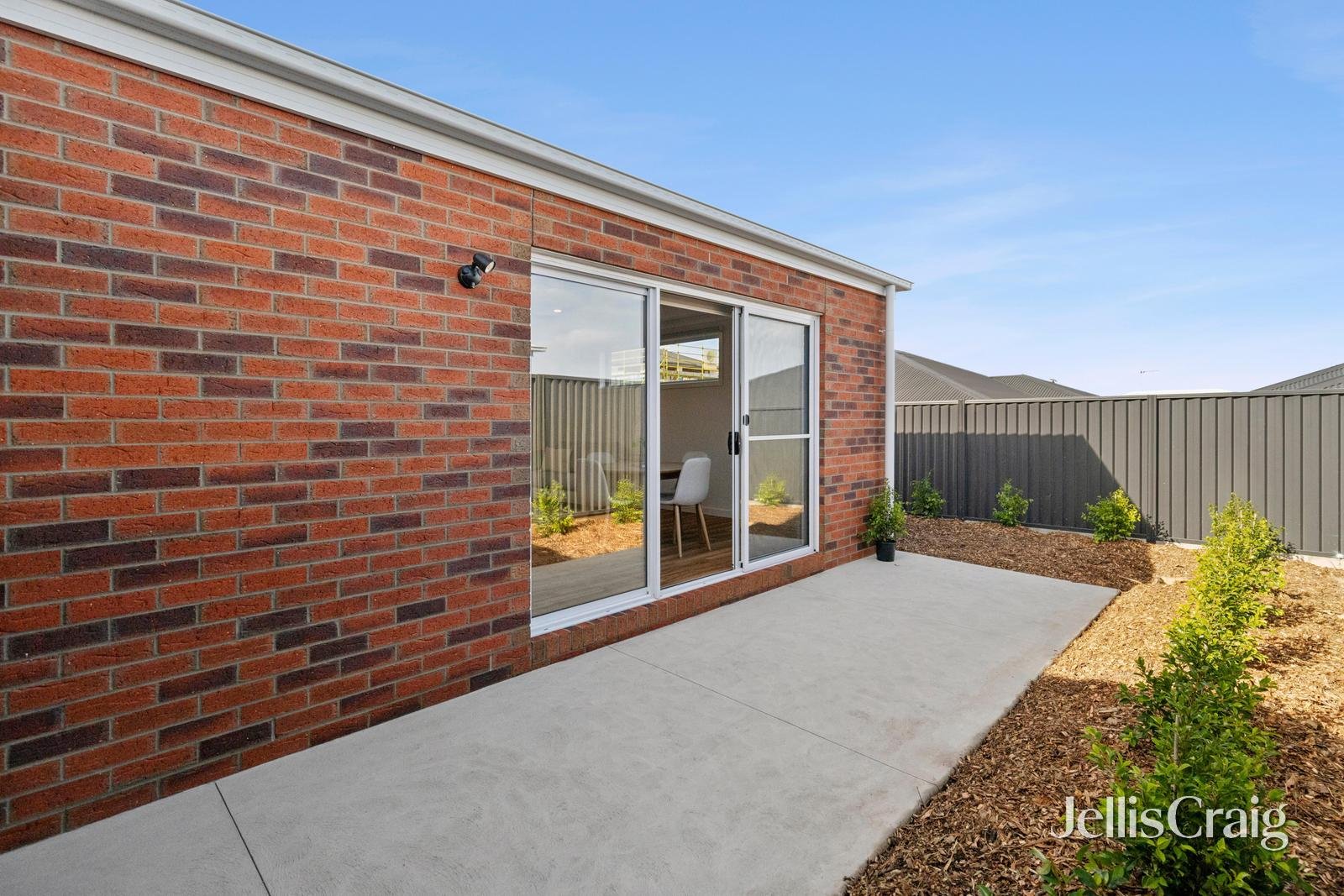8 Miners Crescent, Canadian image 15