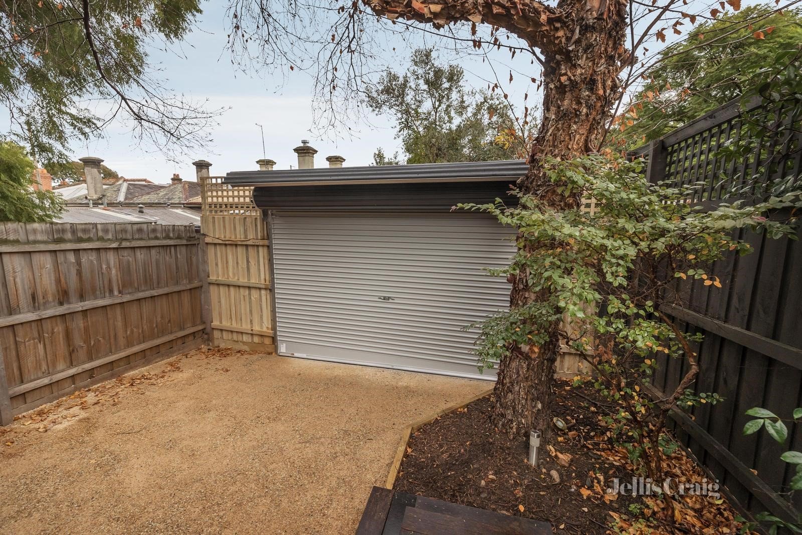 8 Morang Road, Hawthorn image 13