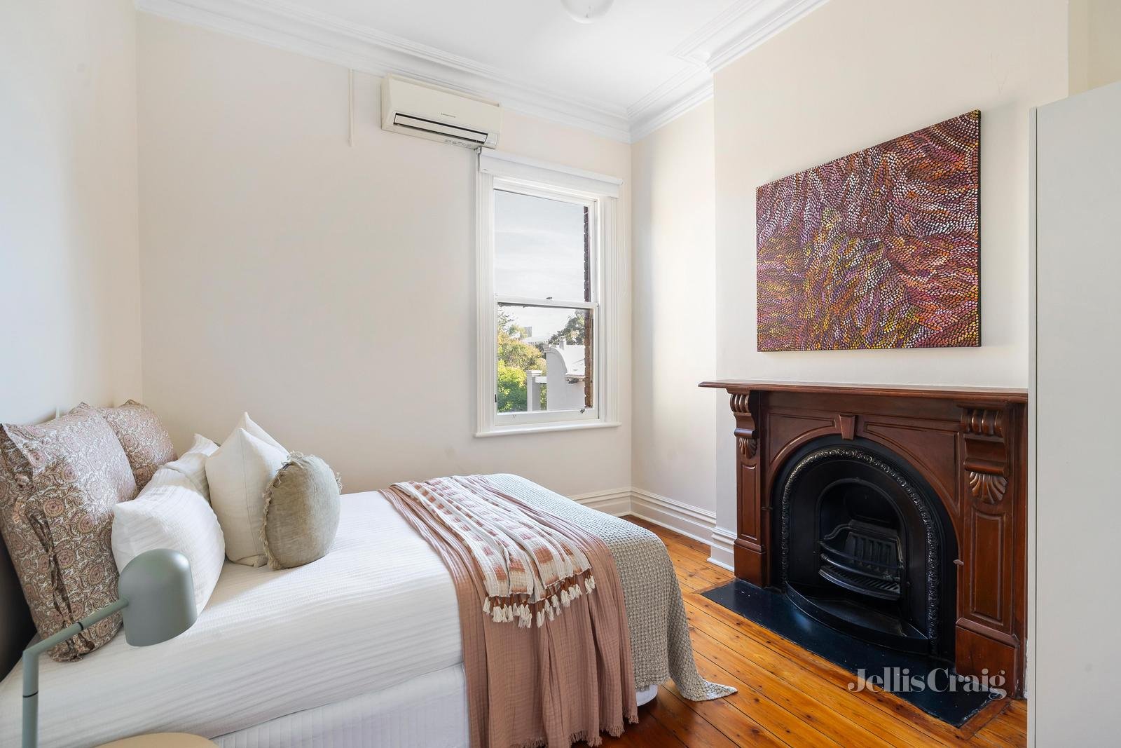 8 Morang Road, Hawthorn image 12