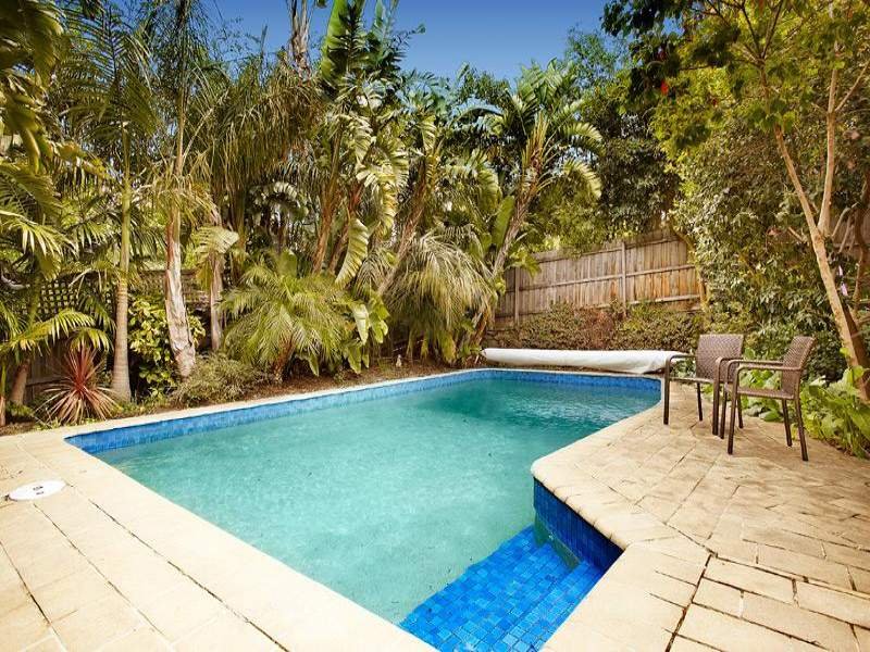 8 Moreton Street, Balwyn North image 8
