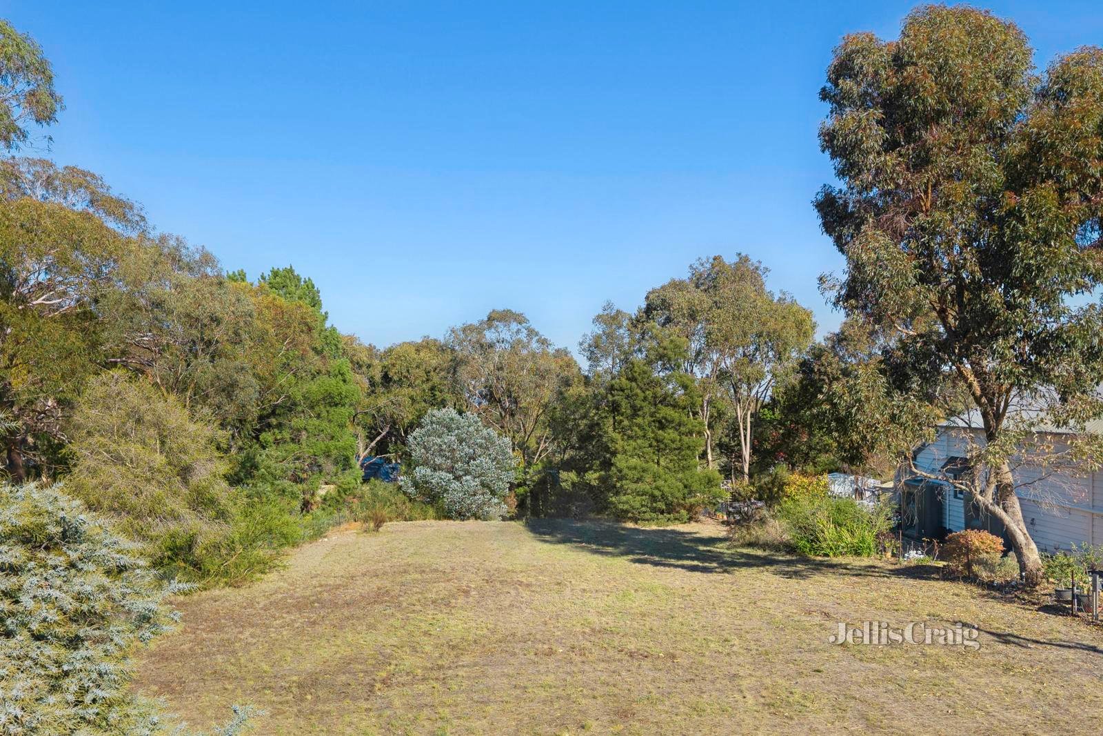 8 Morris Street, Maldon image 4