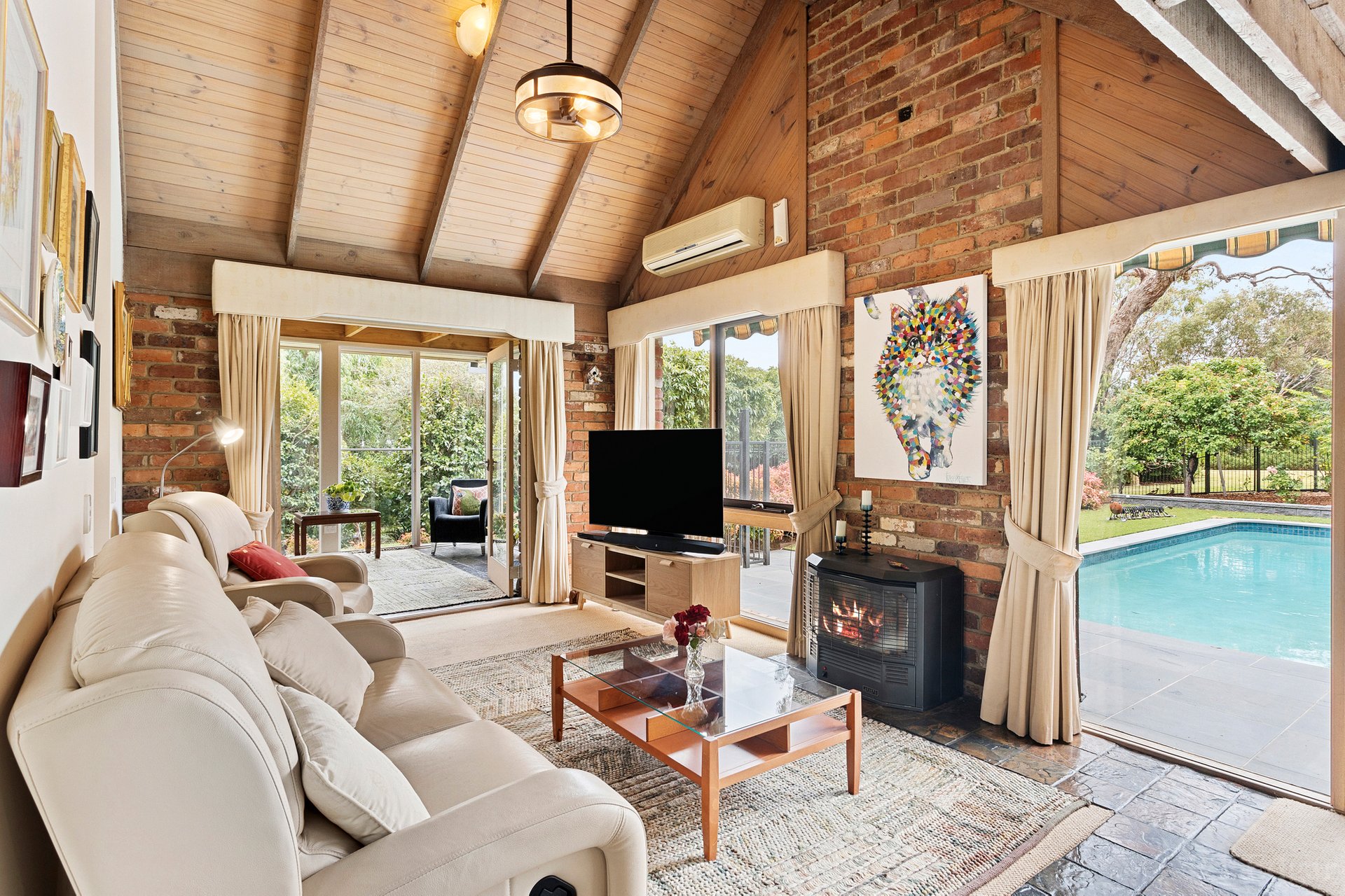 Property Gallery Thumbnail 3