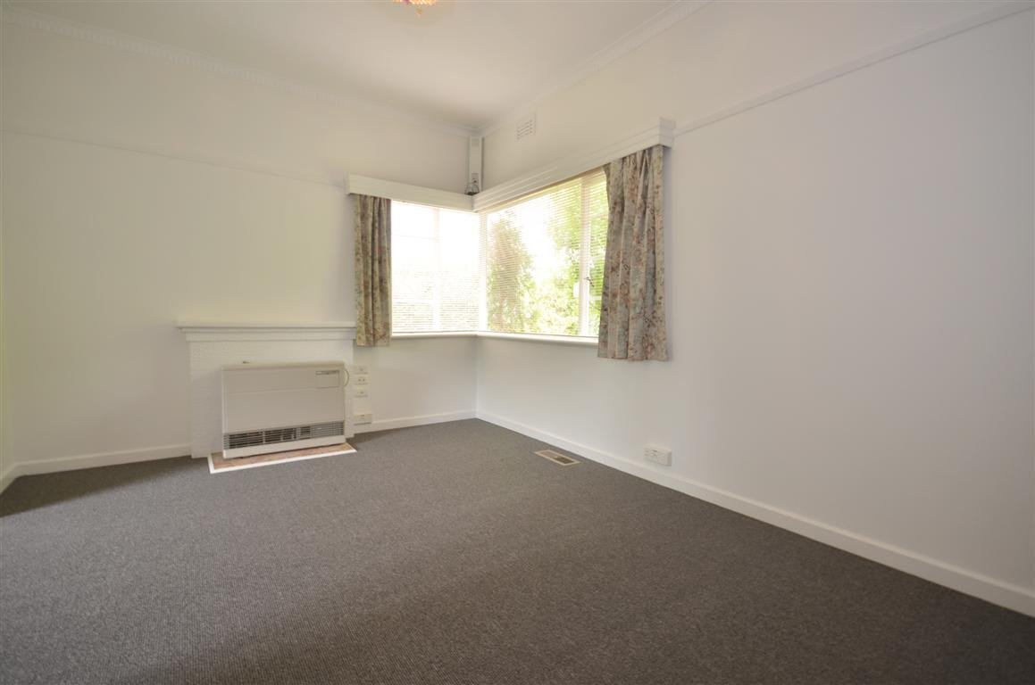 8 Muir Crescent, Newington image 6