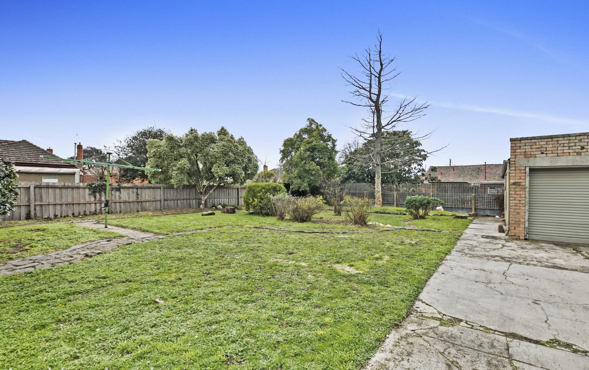 8 Muir Crescent, Newington image 14