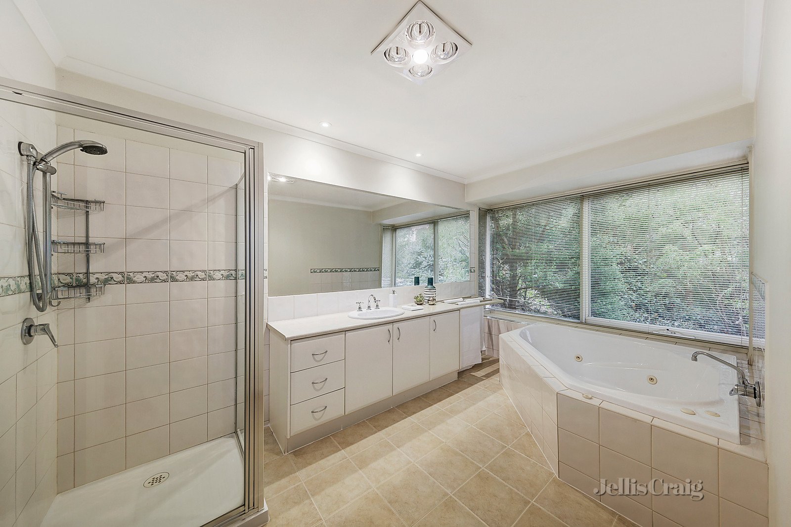 8 Mulberry Court, Eltham image 9