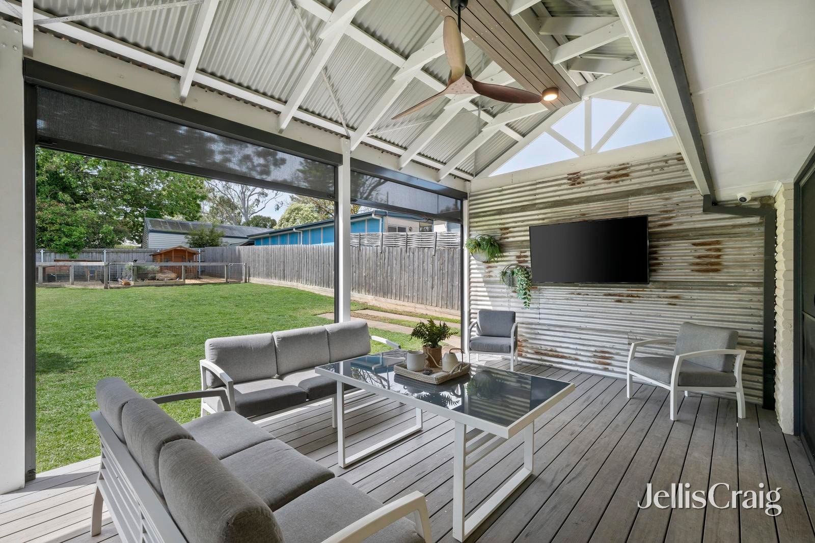 8 Munro Avenue, Lilydale image 15