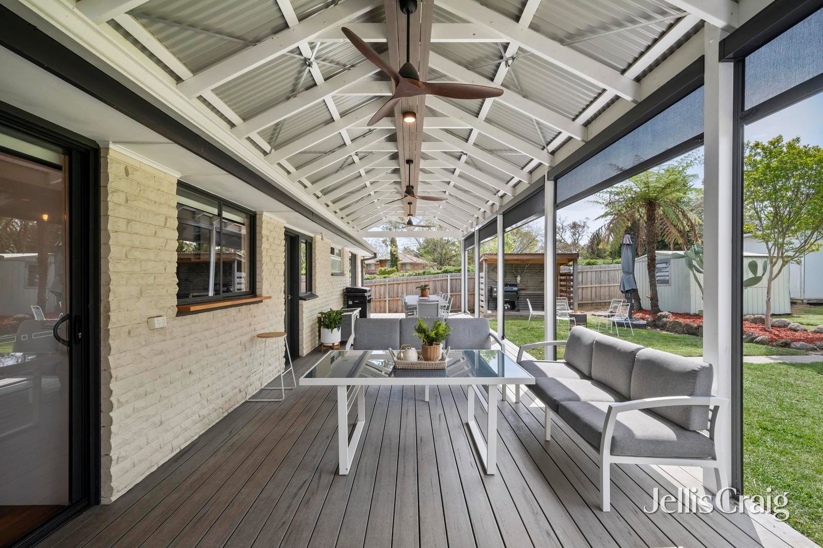 8 Munro Avenue, Lilydale image 16