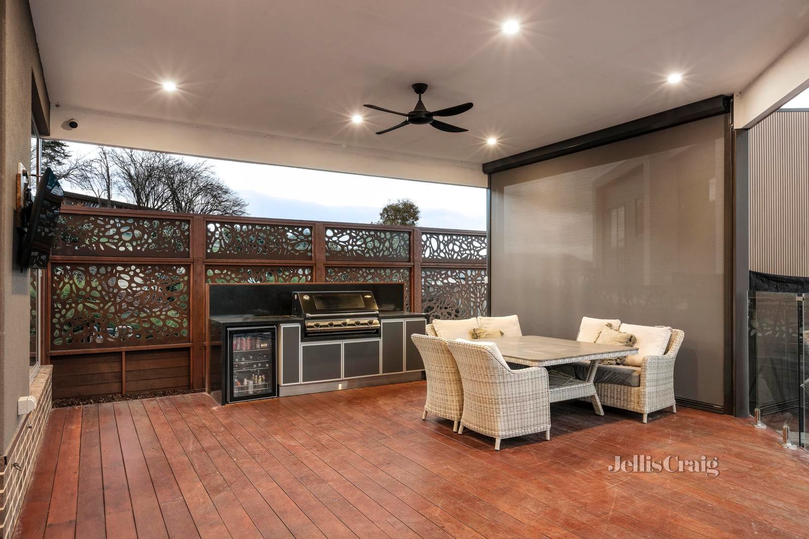 8 Murrays Place, Eltham North image 21