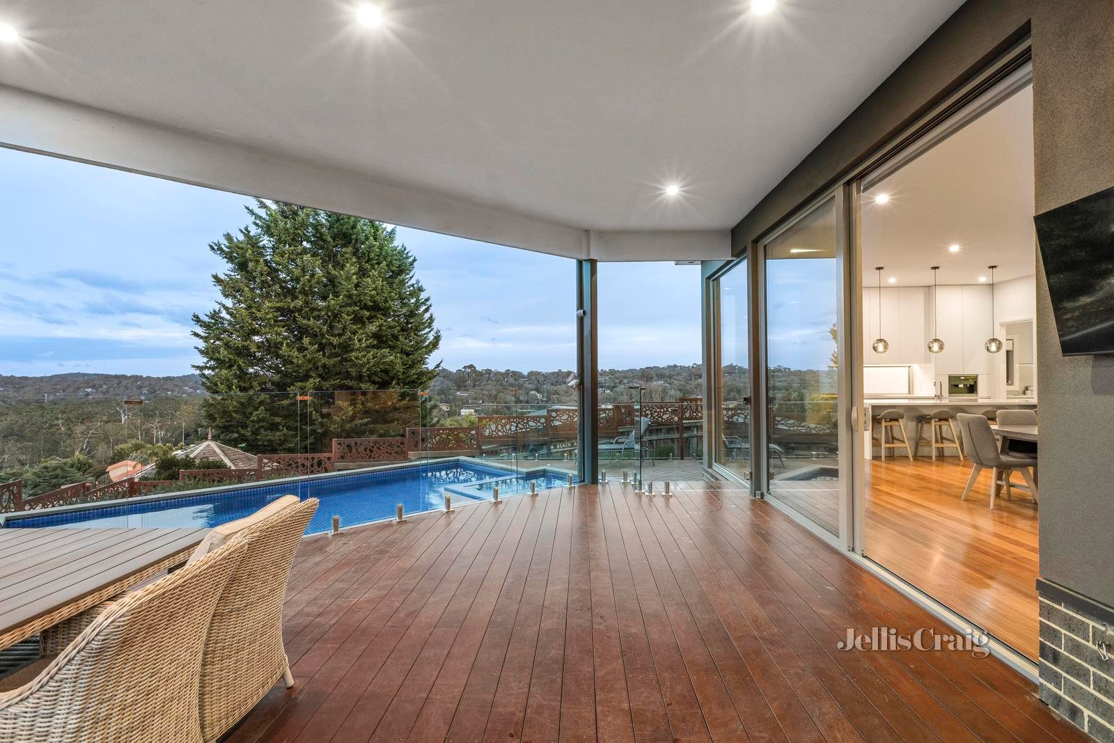8 Murrays Place, Eltham North image 22