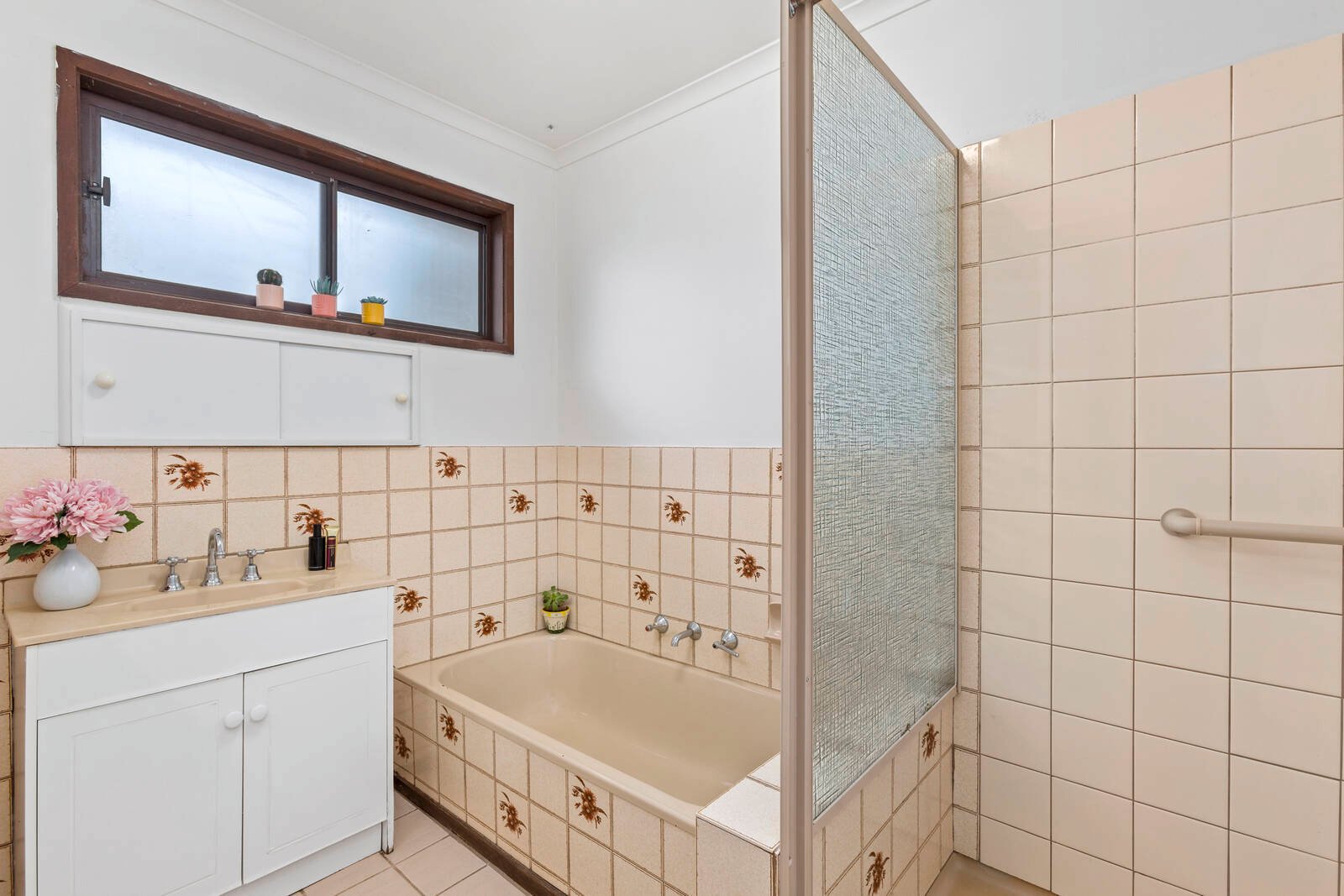 Property Gallery Thumbnail 7