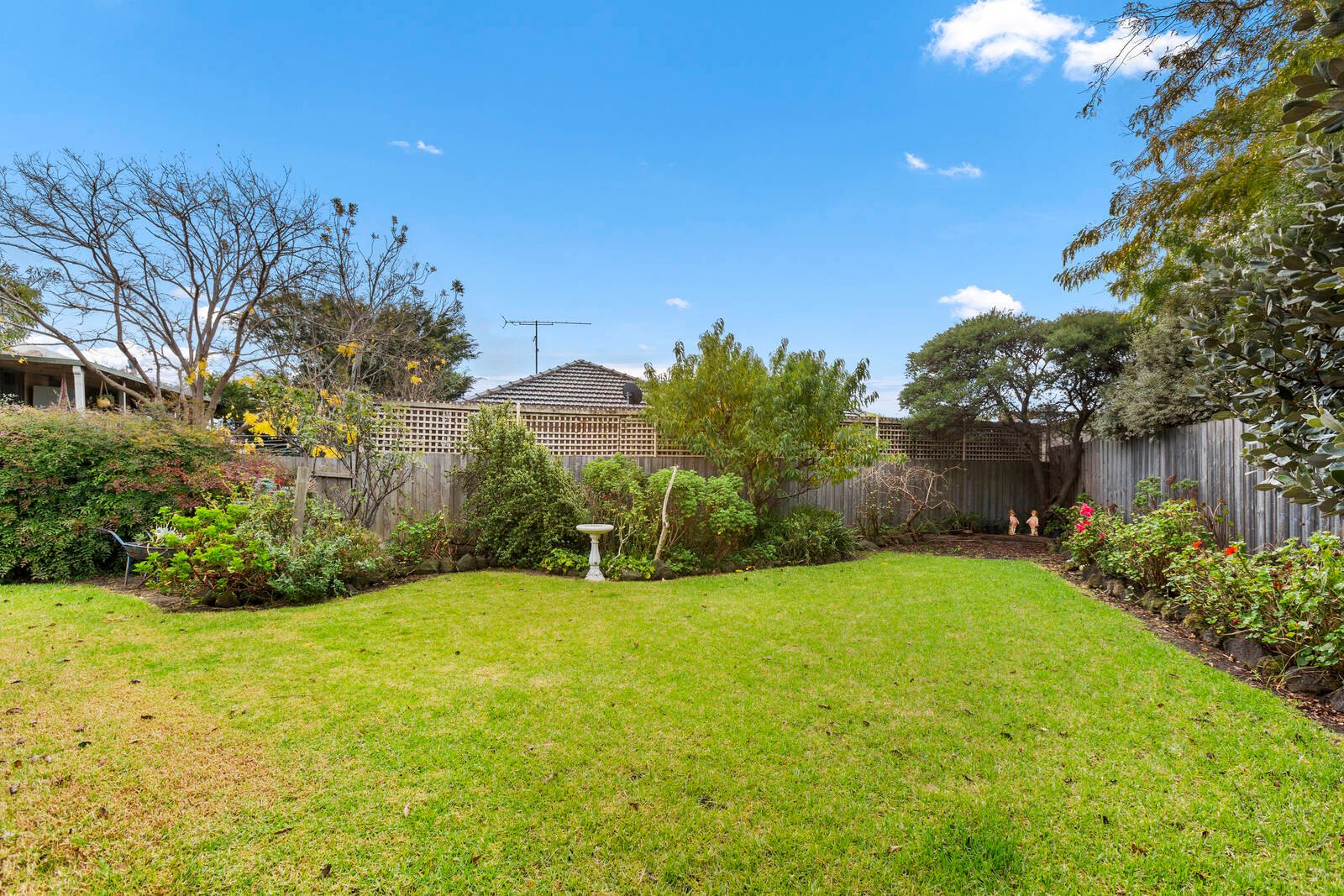 Property Gallery Thumbnail 9