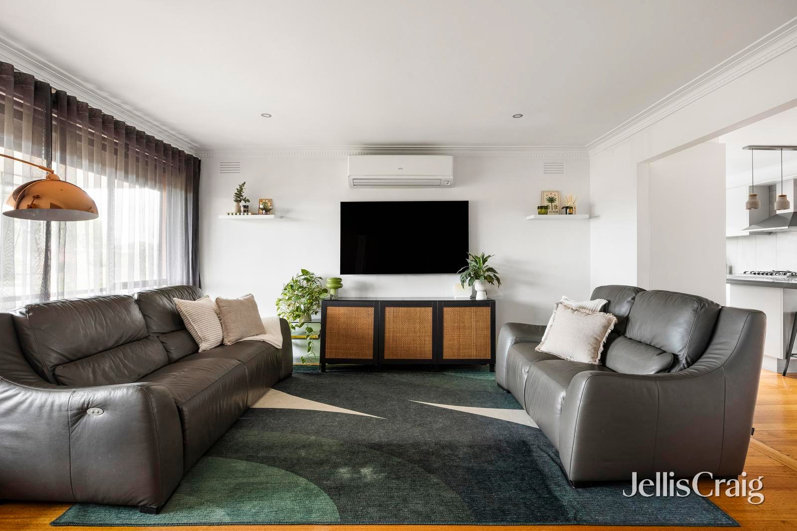 8 Neerim Street, Thomastown image 2