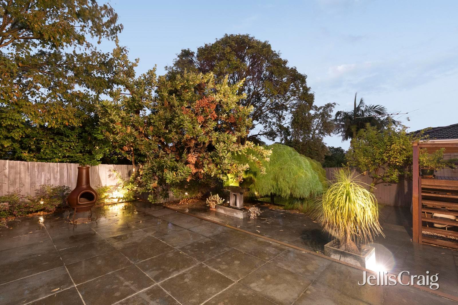 8 Nethercote Drive, Mount&nbsp;Waverley image 12