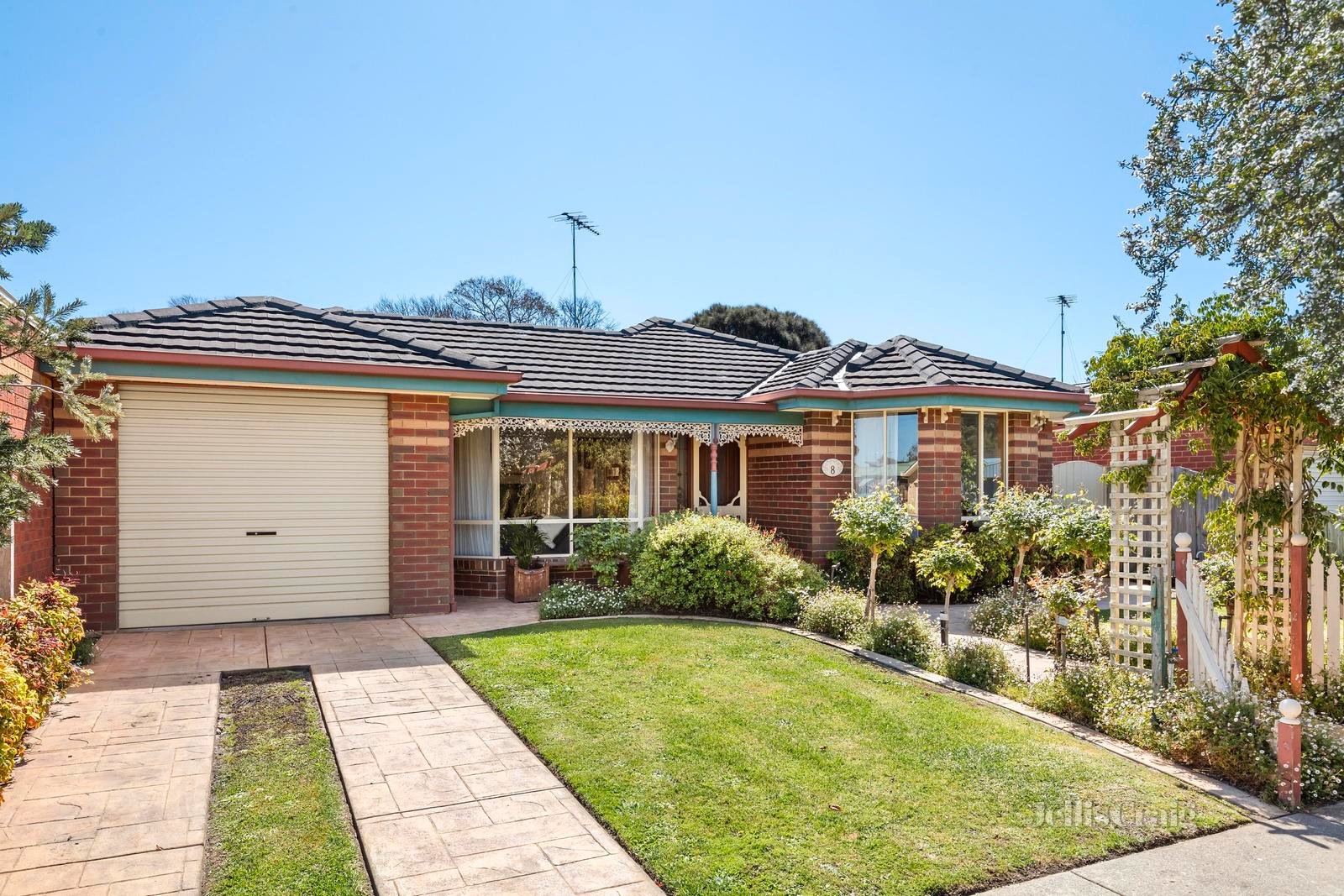 8 Newbay Close, Barwon Heads image 1