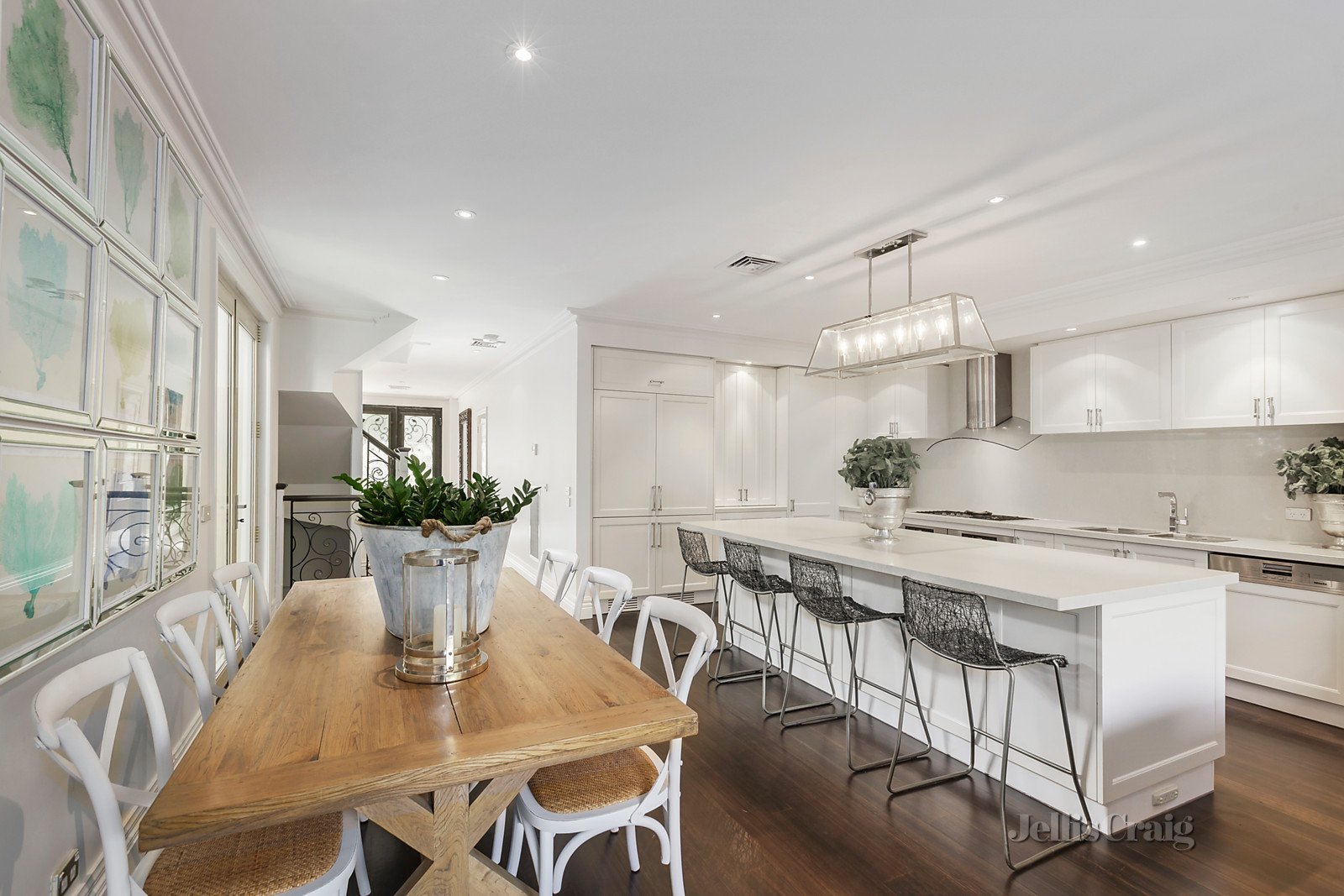 8 Nicholson Street, South Yarra image 5