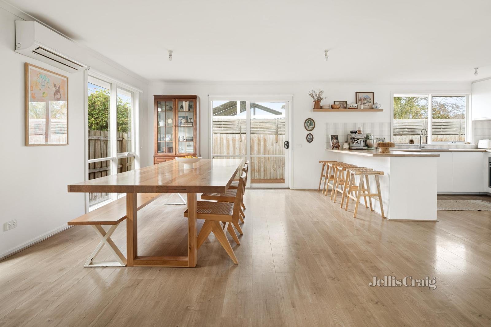 8 Ninth Avenue, Chelsea Heights image 3