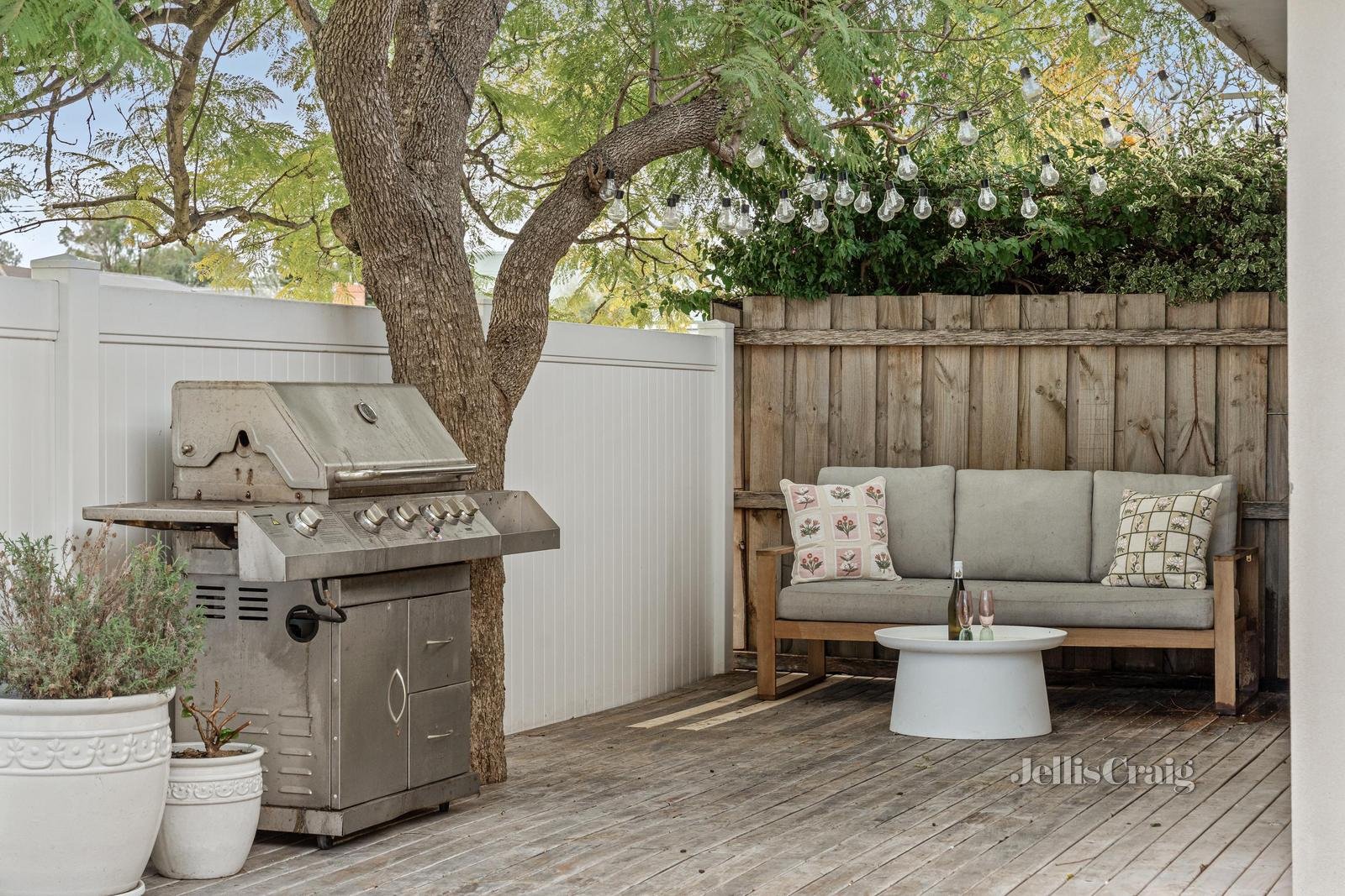 8 Ninth Avenue, Chelsea Heights image 12