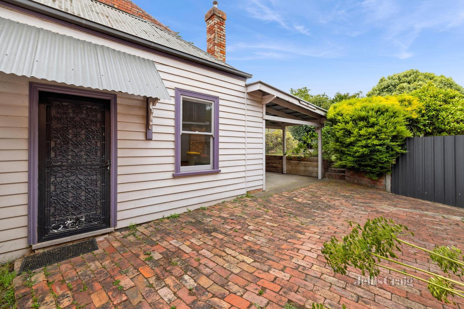 8 Nolan Street, Soldiers Hill image 12