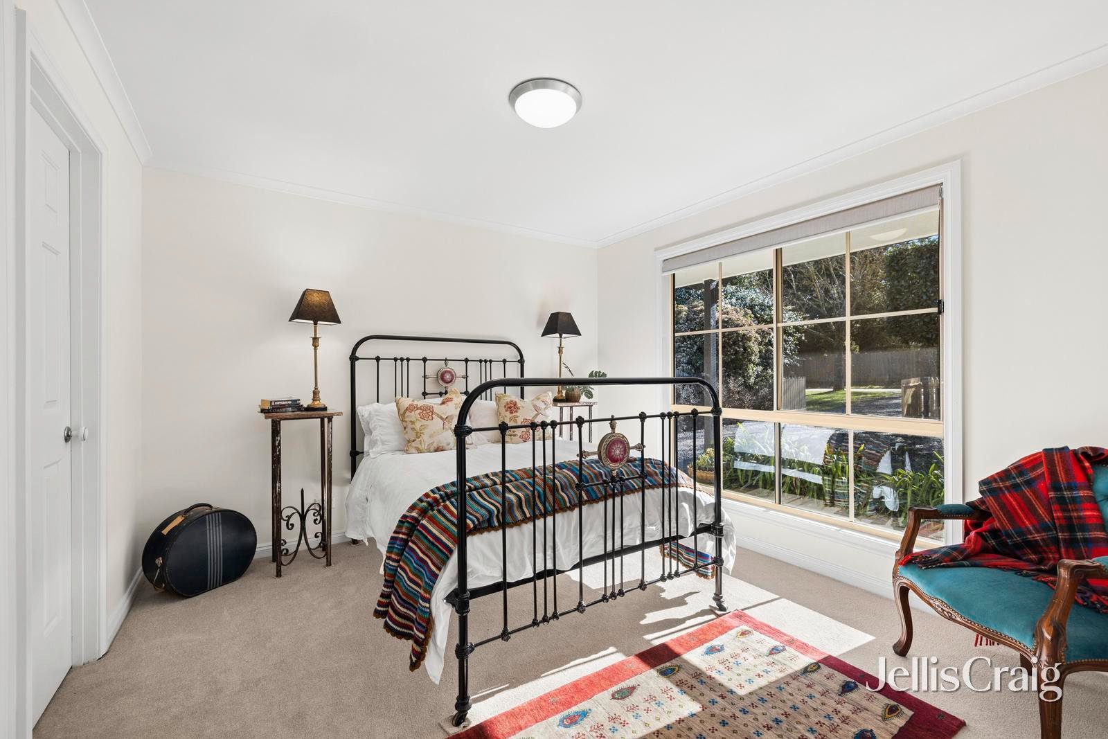 8 Noonan Grove, Woodend image 11