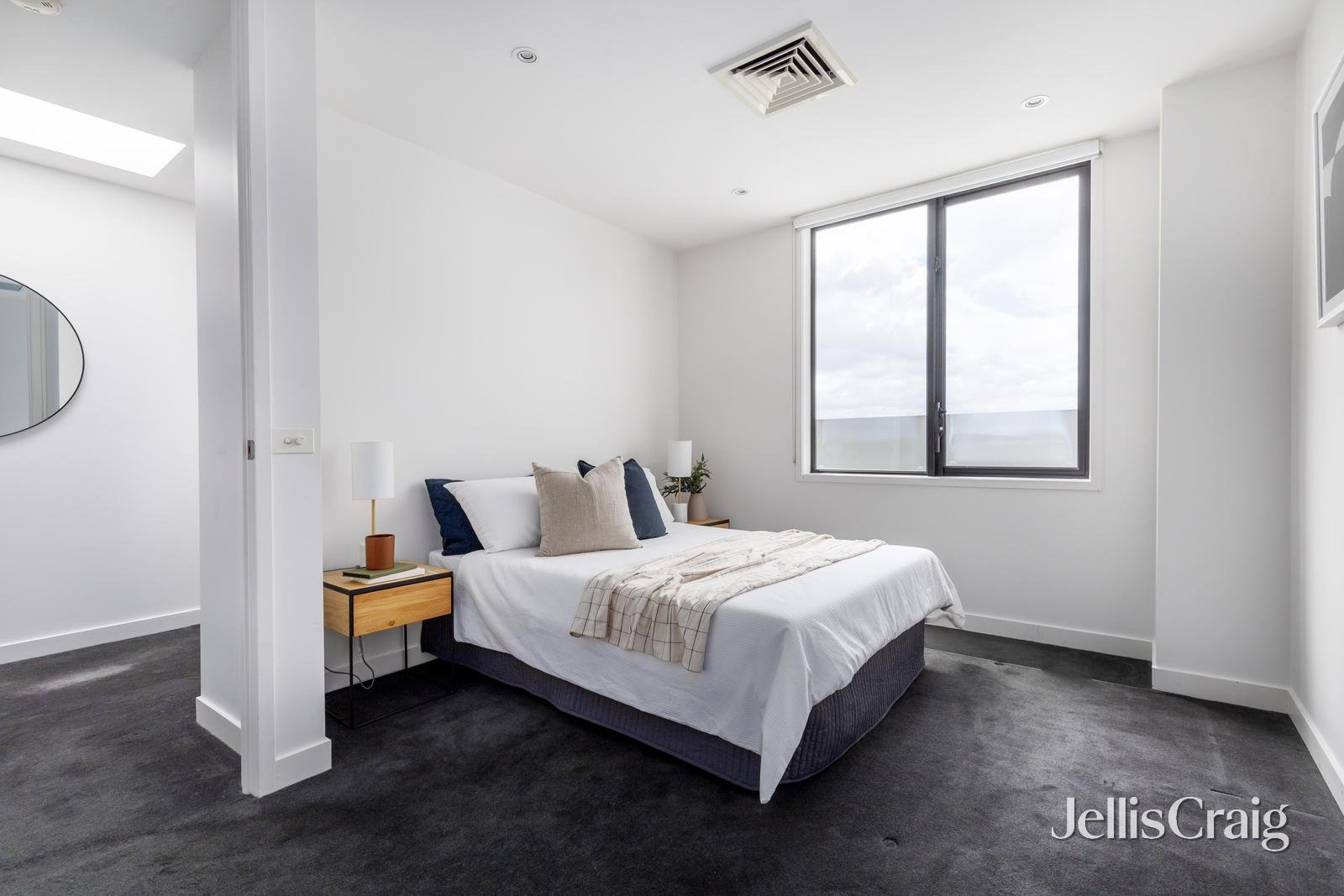 8 Norfolk Place, Malvern image 9
