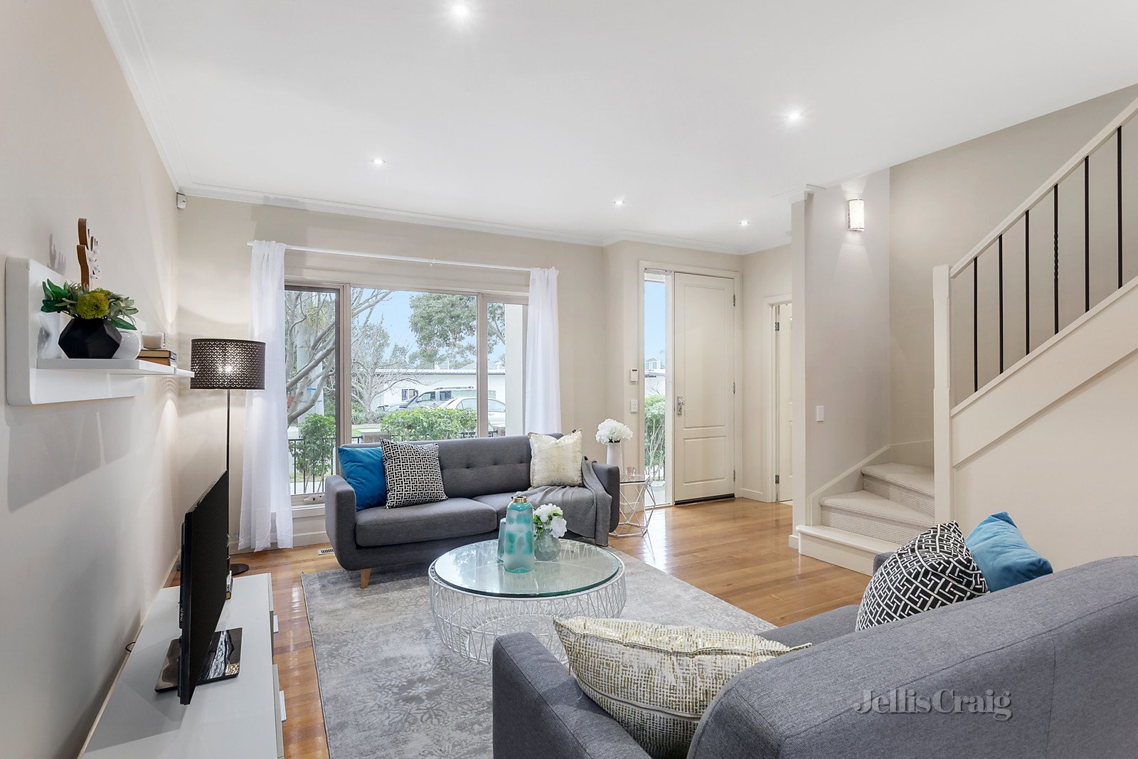8 Norma Road, Forest Hill image 3