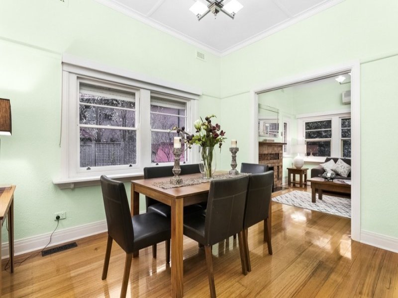 8 North Court, Surrey Hills image 3